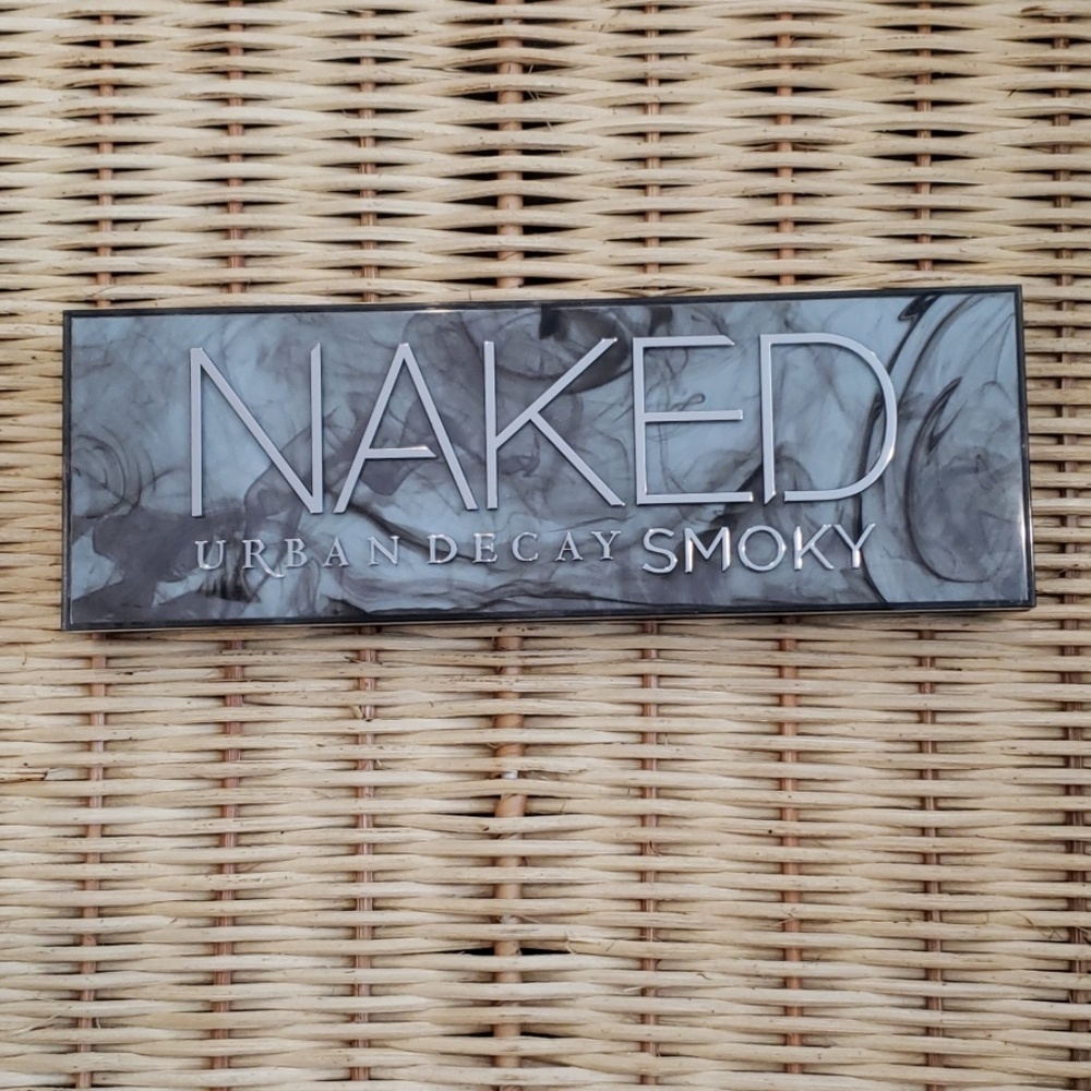 NIB Naked Smoky